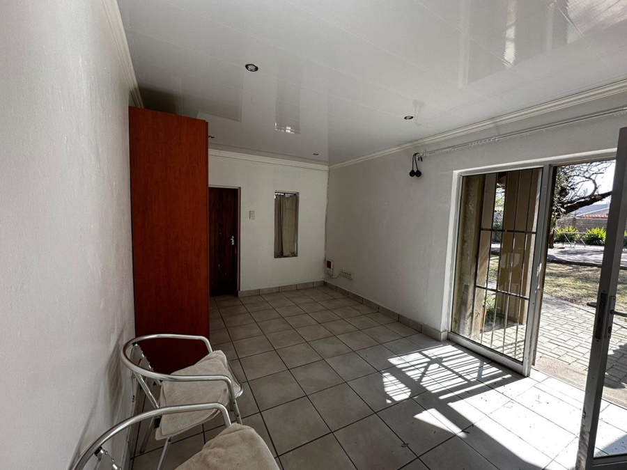 7 Bedroom Property for Sale in Brandwag Free State